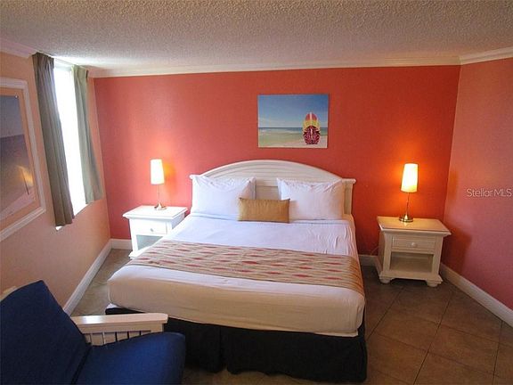 4th image of 445 S Gulfview Blvd #317