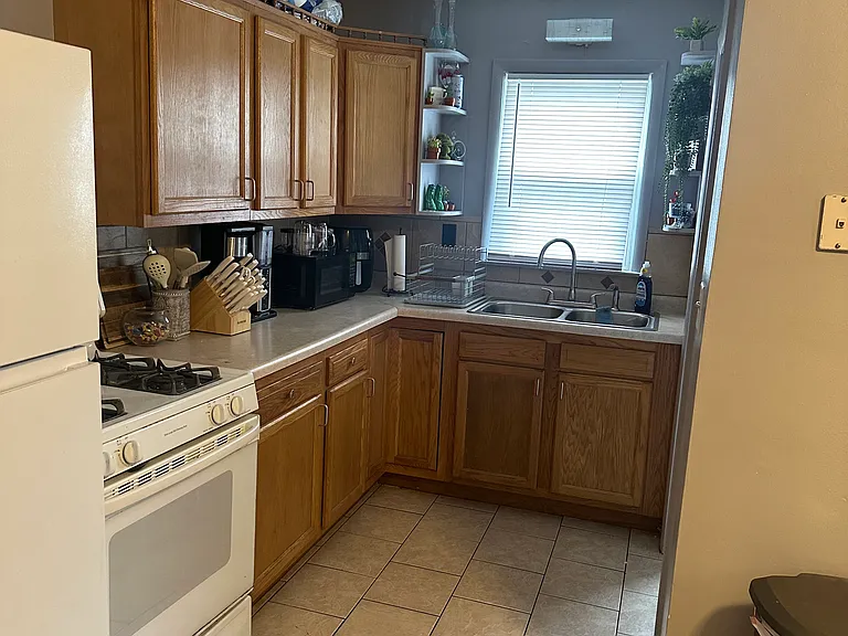 125 N Quincy Ave — Photo 4