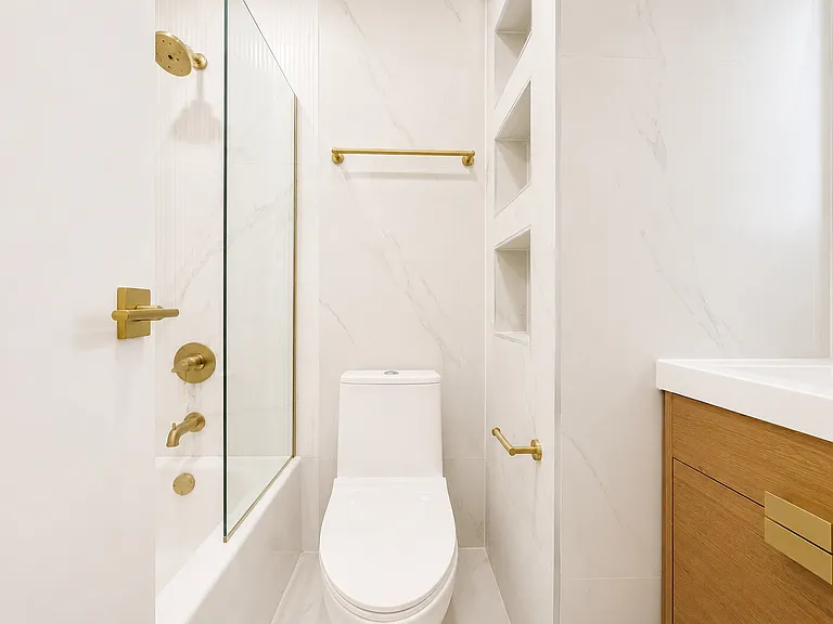 667 5th Ave #3 — Photo 14