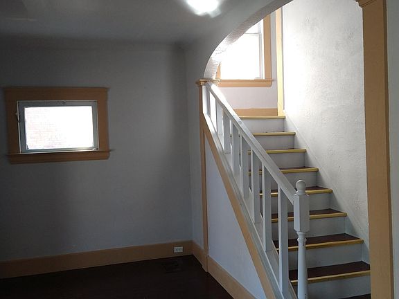 5th image of 4105 Daisy Ave