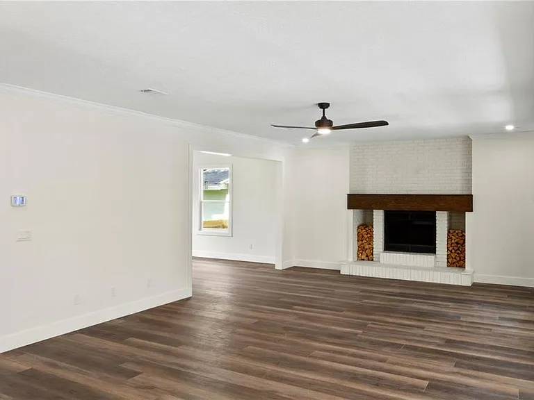 1368 Hibiscus Ave — Photo 19