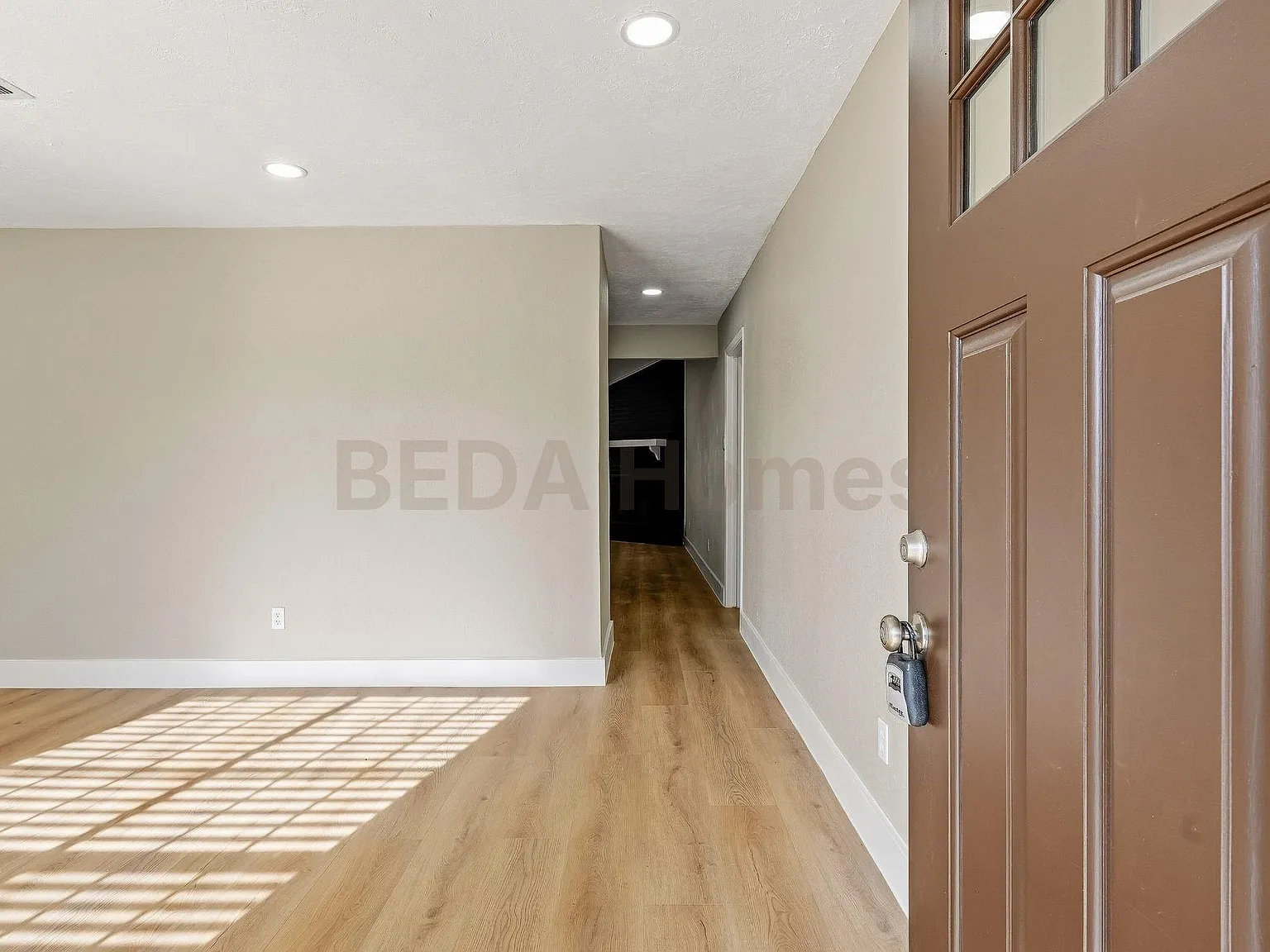 4 bed, 2.0 bath, 1567 sqft, $2,150 — Photo 3