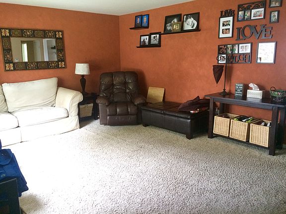 New carpet Aug 2015