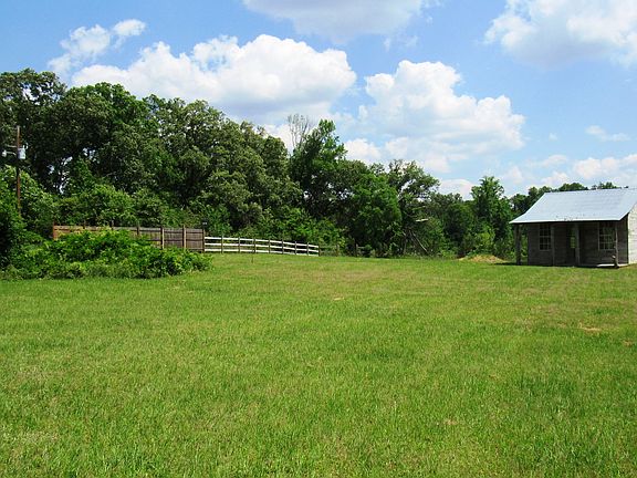 4th image of 286 Private Road 4336