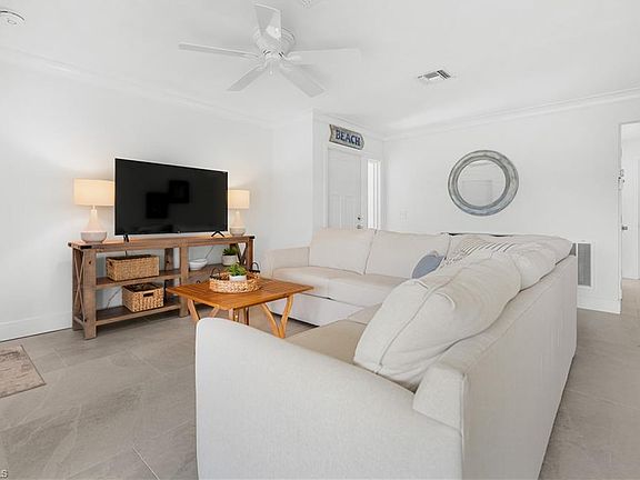 4th image of 250 Lanchester CT #35