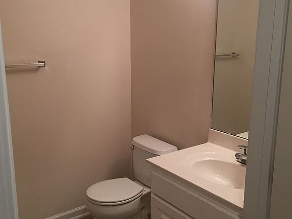 5th image of 4305-1B Timberbrooke Dr