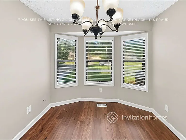 6105 Brook Ln — Photo 9