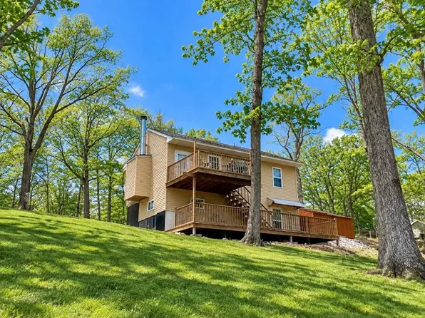 18492 Ward Kennedy Ln, Rushville, IL 62681