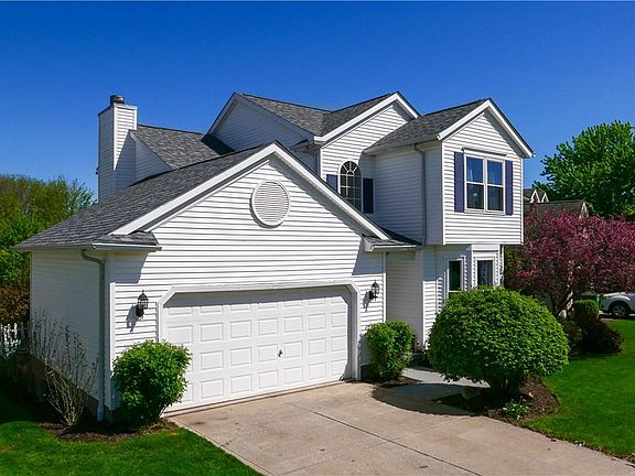 2nd image of 15141 Sawgrass Ln
