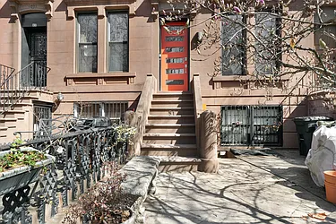 Rented by Twyford Real Estate