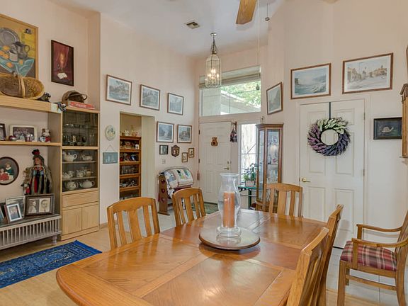 5th image of 2825 Sungold Dr