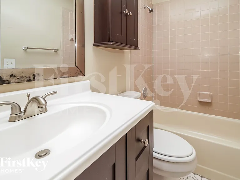 516 Gaspar Ave — Photo 10