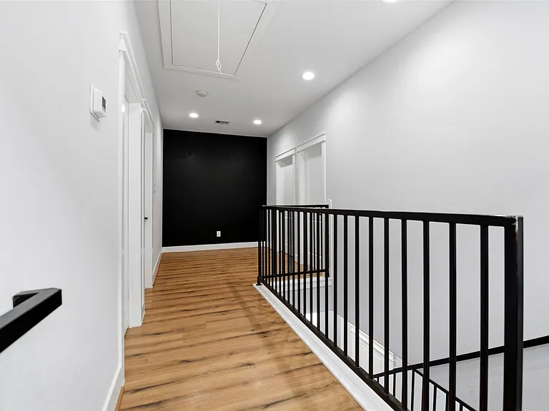 6476 Tc Jester Blvd — Photo 26