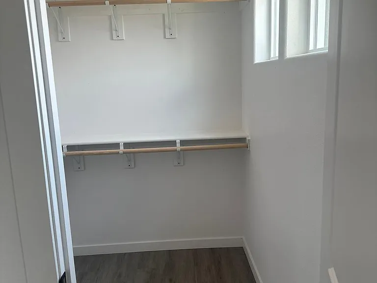 140 Allison Ave — Photo 8