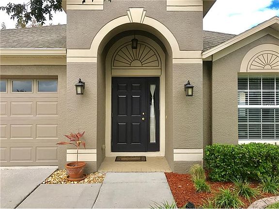 4th image of 3423 Chessington Dr