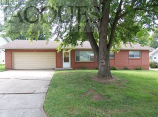 920 E Villa Marie St, Springfield, MO 65803