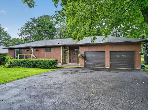 1115 Centennial Rd, Brockville, ON K6V 5T4