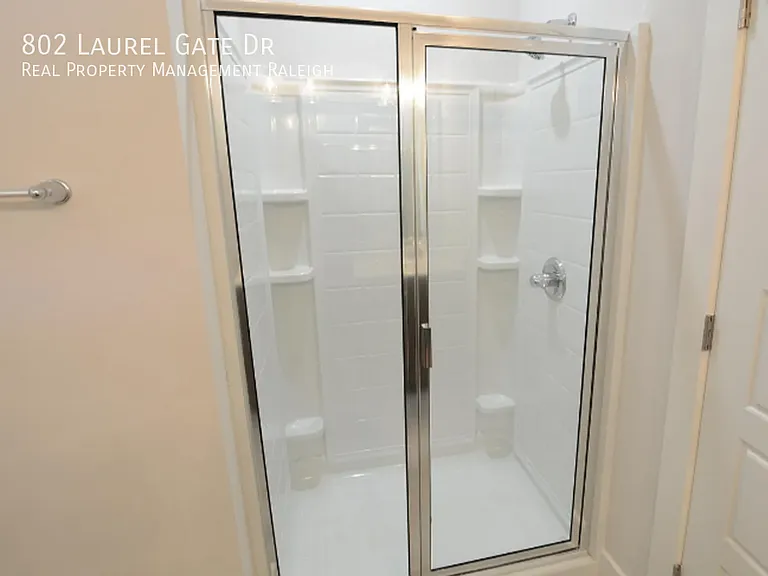 802 Laurel Gate Dr — Photo 11