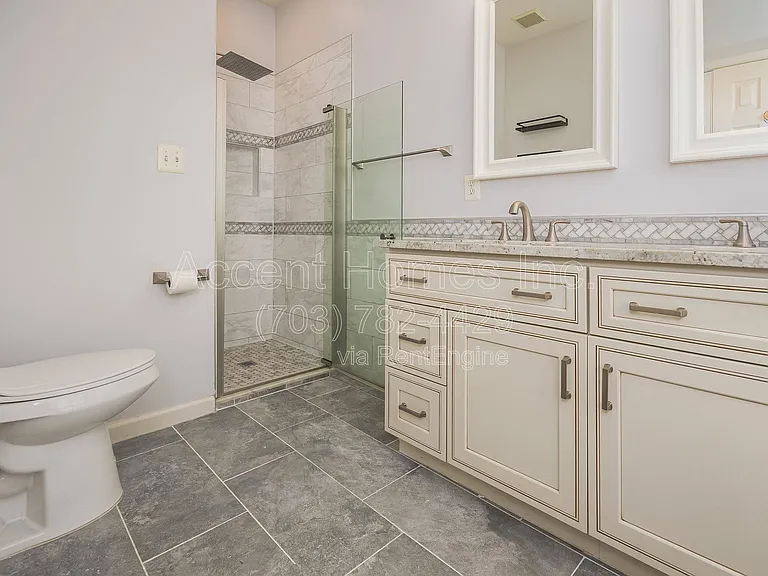 6450 Waterfield Rd — Photo 49
