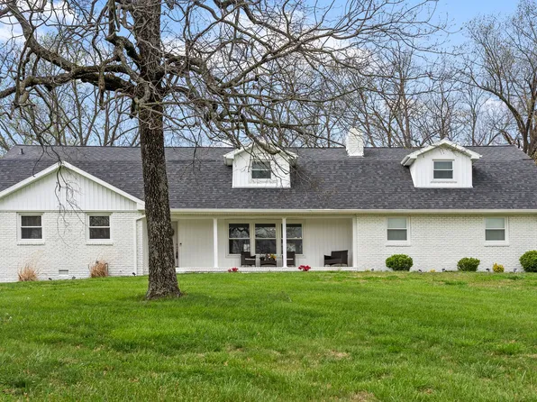 107 Brame Dr, Hopkinsville, KY 42240