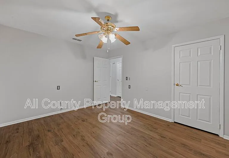6209 Shadydell Dr — Photo 11