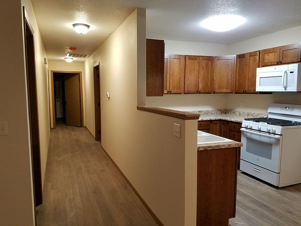 2nd image of 208 S Main St #210