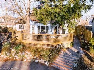 2295 Austin Dr, Novi, MI