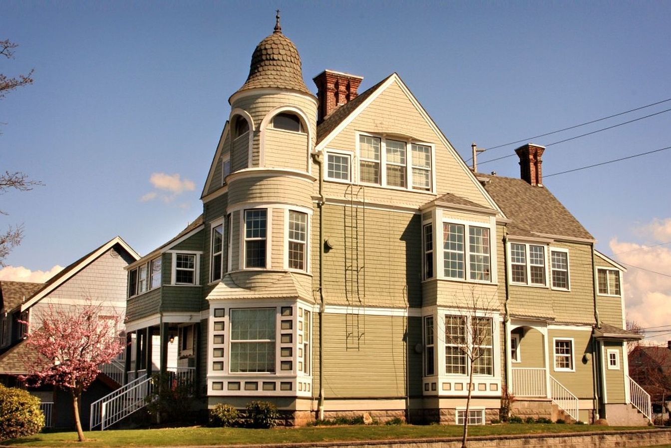 Building Photo