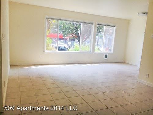 3rd image of 509 19th Ave E APT 102