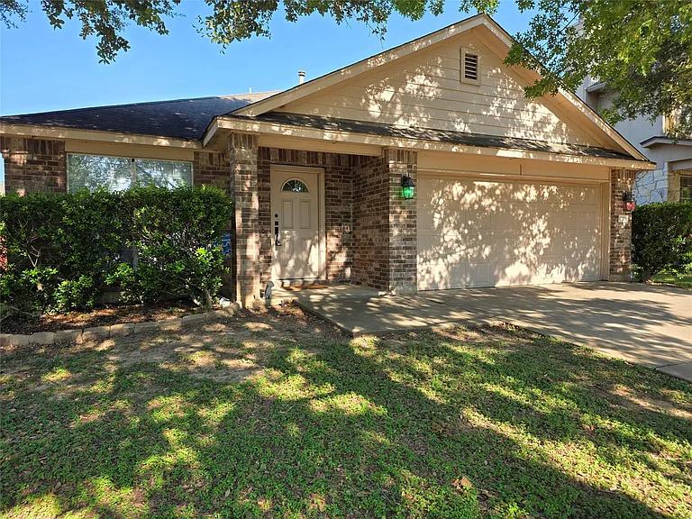 12200 Eruzione Dr — Photo 1