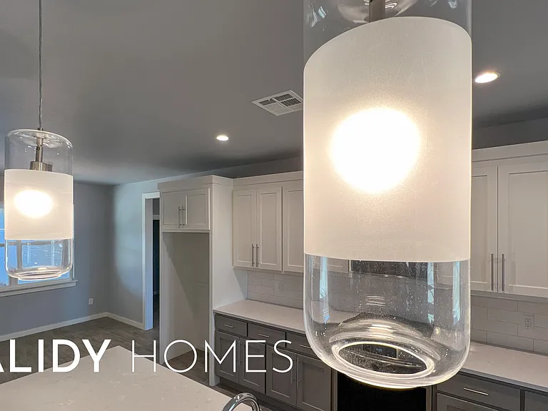 17640 Natalie Ct — Photo 9