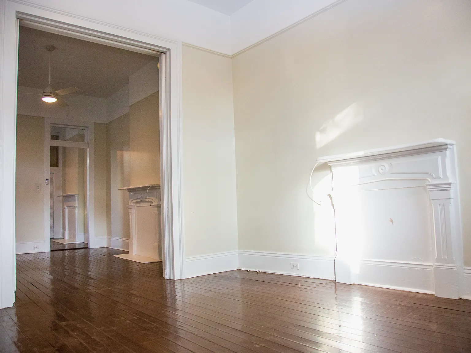 2 bed, 1000 sqft, $1,600 — Photo 4