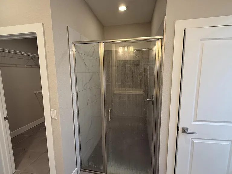 105 Zinnia Ln — Photo 16
