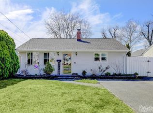 195 Austin Ave, Old Bridge, NJ 08857