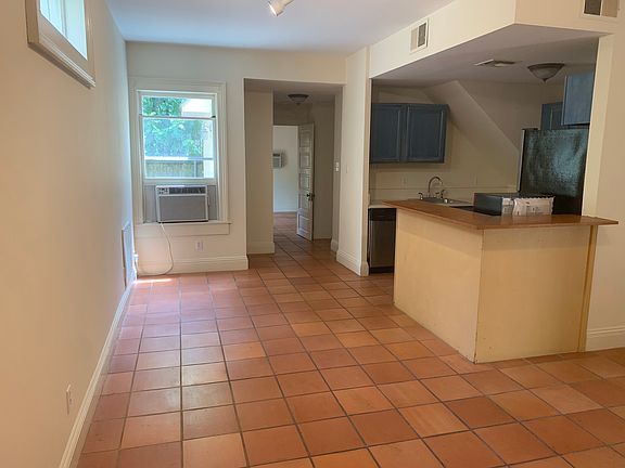 2nd image of 1305 S Carrollton Ave #1
