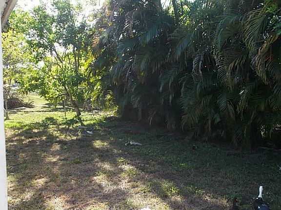 3rd image of 8361 NW 24th Pl