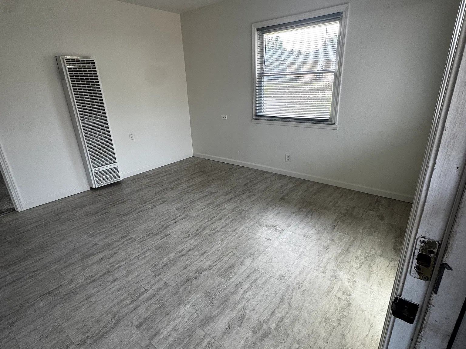 1 bed, 552 sqft, $800 — Photo 3