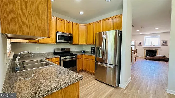 21779 Kings Crossing Ter — Photo 7