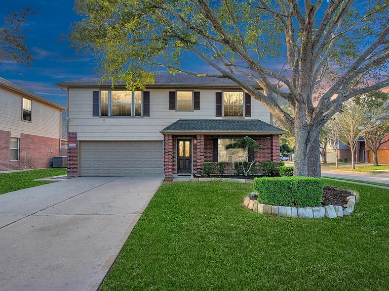 21635 Sandystone Ln — Photo 40