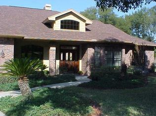 208 Sovereign Ct, Altamonte Springs, FL 32701