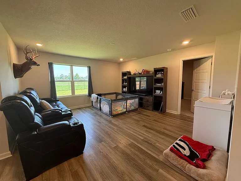 9732 Angel Oak Dr — Photo 13