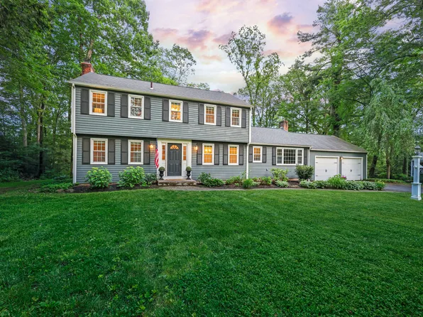 30 Clifdon Drive, Simsbury, CT 06070