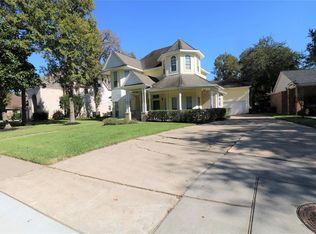 1714 Pitts Rd, Richmond, TX 77406