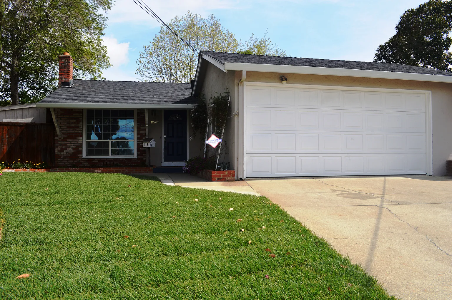 1454 Janis Ct photo 1