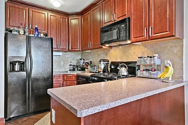 Rented by City View Real Estate | media 17