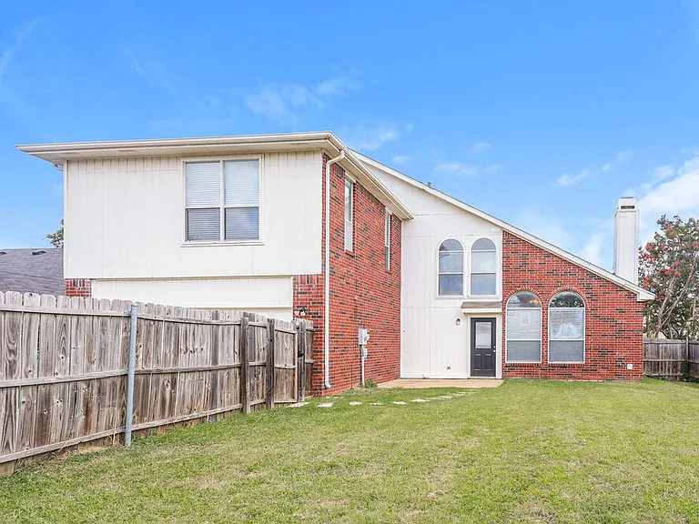 1225 Paul Dr — Photo 17
