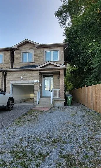 1721 Ellesmere Rd #UPPER — Photo 1