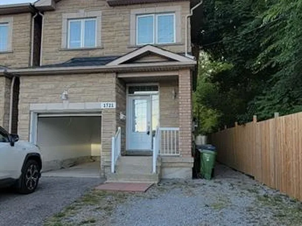 1721 Ellesmere Rd, Toronto, ON M1H 0A3