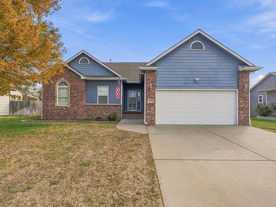 1st image of 4222 N Dellrose Cir