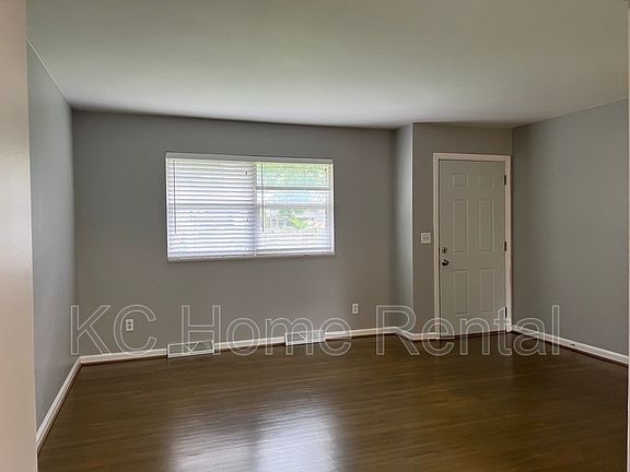 3rd image of 1614 Harvard Ave #B